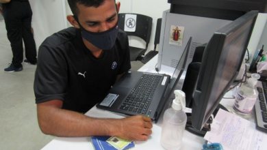 Photo of Selecionados da CNH Social entregam documentos no Cadastro Único