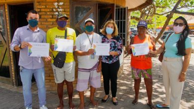 Photo of Secretaria de Turismo entrega 150 certificados de capacitação a jangadeiros