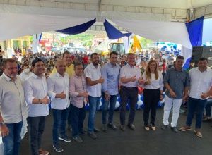 Photo of ZONA DA MATA: Rodrigo Valença participa de evento ao lado do senador Fernando Collor em Santana do Mundaú
