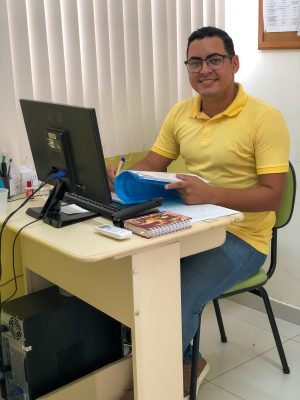  Elias Lourenço, assistente social que atua no Creas Santa Lúcia. Foto: cortesia