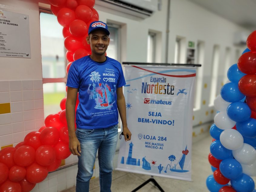 Vanderlan Costa conquistou uma vaga de emprego após ser encaminhado para entrevista de trabalho pelo Sine Maceió (Foto: cortesia)